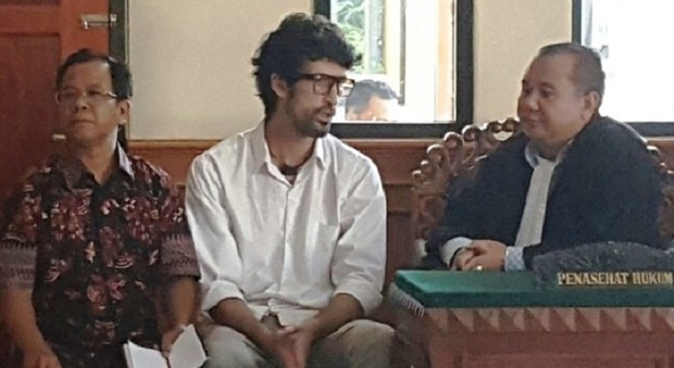 Carmine Sciaudone è libero, sta rientrando in Italia: era detenuto a Bali da un anno