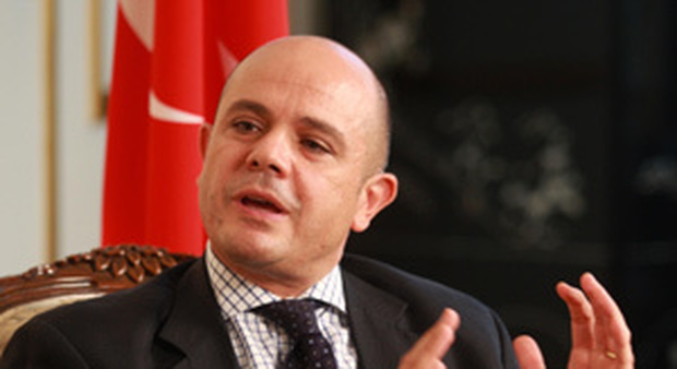 L'ambasciatore turco in Italia: «Europa ipocrita con la Turchia: ci critica, ma ha bisogno di noi»