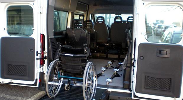 Rubato il bus per disabili «Ridatecelo, per noi è vita»