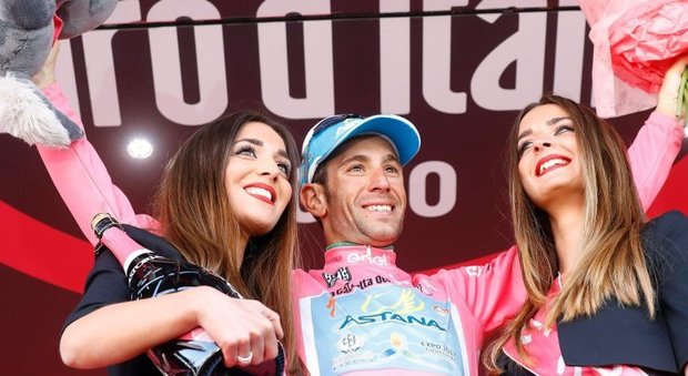 Capolavoro Nibali: il Giro d'Italia è suo. Lo scatto a 12,2 km dal traguardo