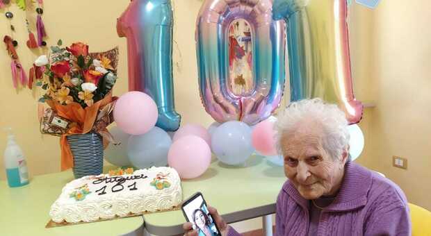 Iolanda Bendelari compie 101 anni: gli auguri del sindaco in videochiamata