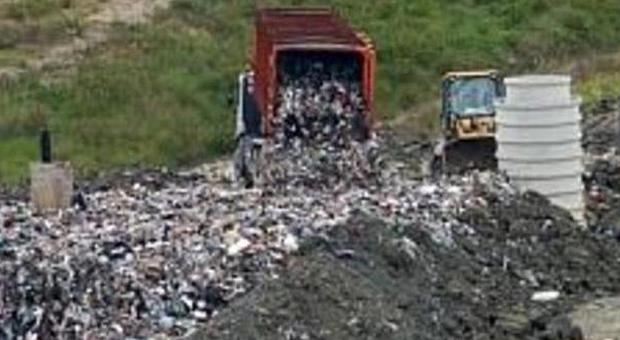 D'Erasmo convoca i sindaci per l'emergenza rifiuti