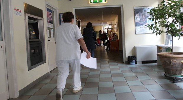 Istat, nella Sanità liste d'attesa troppo lunghe: due milioni di persone rinunciano alle cure