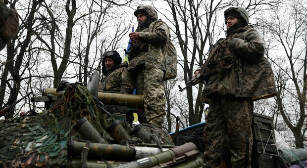 «Putin non ci paga, ci ammutiniamo»: soldati russi depongono le armi, i ceceni (alleati) ne uccidono tre