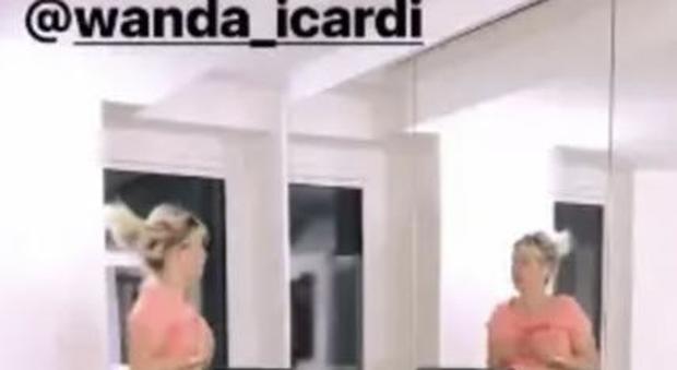 Wanda Nara, l'allenamento è hot: il commento da ridere di Mauro Icardi
