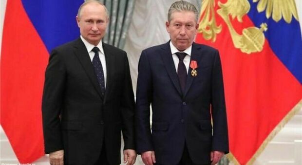 Ravil Maganov, chi era il magnate del petrolio morto misteriosamente e premiato da Putin nel 2019