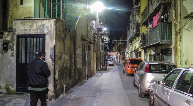 Napoli, la Prefettura: più controlli e 12 telecamere a Ponticelli e Fuorigrotta