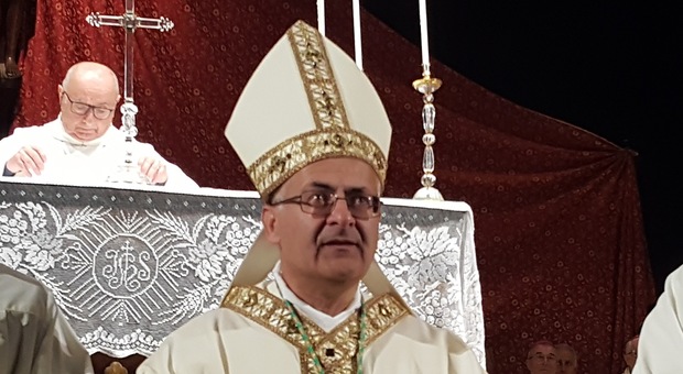 Camerino, Papa Francesco telefona all'Arcivescovo Massara: «Ha chiesto dei malati e dei terremotati»
