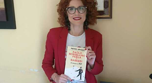 Giornata contro mafie, donati 150 libri su Borsellino a studenti e «incontro» con Grasso