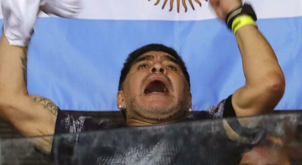 Maradona, sette accusati di omicidio volontario: c'è anche il neurochirurgo Luque
