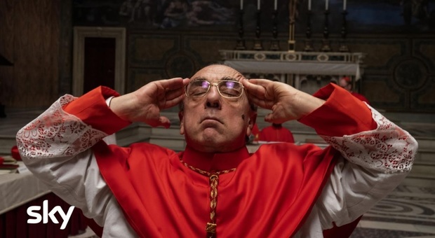 The New Pope, da domani i nuovi episodi: Voiello muove i fili del Vaticano per far eleggere il suo pupillo