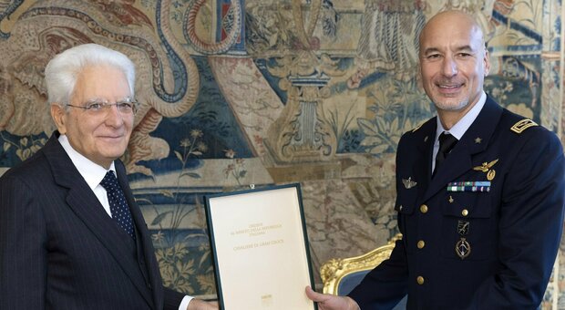 Luca Parmitano Cavaliere di Gran Croce: la massima onoreficenza consegnata all'astronauta colonnello dal presidente Sergio Mattarella