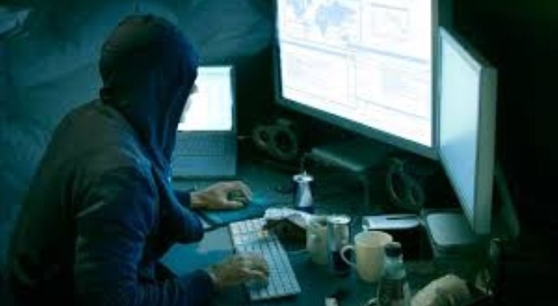 Ascoli, calano i reati ma crescono truffe e frodi su internet: Piceno nel mirino dei cyber criminali