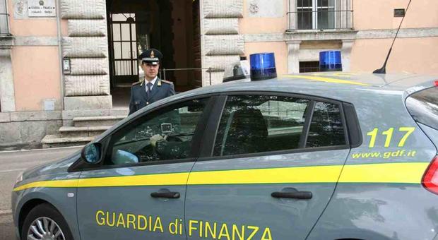 Blitz della Guardia di Finanza Minorenne lavorava in nero in un ristorante di Orvieto
