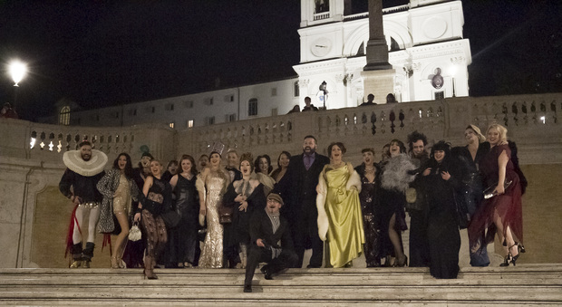 Roma, incoronata la "regina" del burlesque: sfilano le stelle internazionali