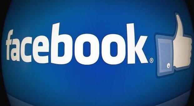 Facebook testa il segnalibri per le notizie: «Un bottone per selezionare le news»