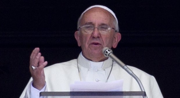 Il Papa: «Non voglio lavoro nero e precariato in Vaticano»