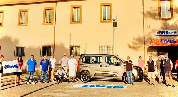 Tiziano Ferro: «Con i soldi di Sanremo ecco l'auto per i volontari di Latina»
