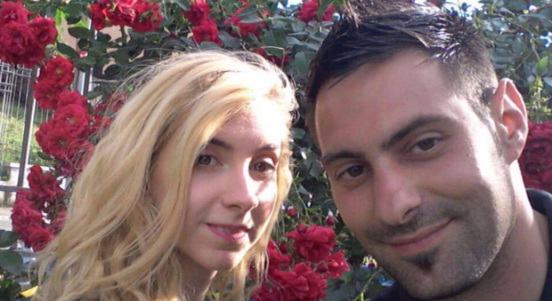 Uccisa dall'ex fidanzato, l'autopsia: Sara è morta prima di essere bruciata