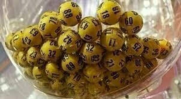 Lotto, Superenalotto, 10eLotto e Simbolotto: l'estrazione dei numeri vincenti di oggi 25 maggio 2021. Le quote