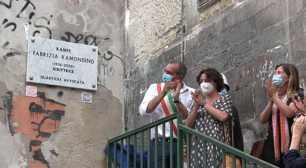 Napoli, il Comune intitola la scalinata alla scrittrice Fabrizia Ramondino