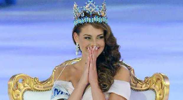 Miss Mondo 2014 è sudafricana: incoronata a Londra la 22enne Rolene Strauss