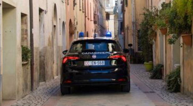 Studentessa di 14 anni violentata al ritorno da scuola: i carabinieri hanno arrestato un 41enne