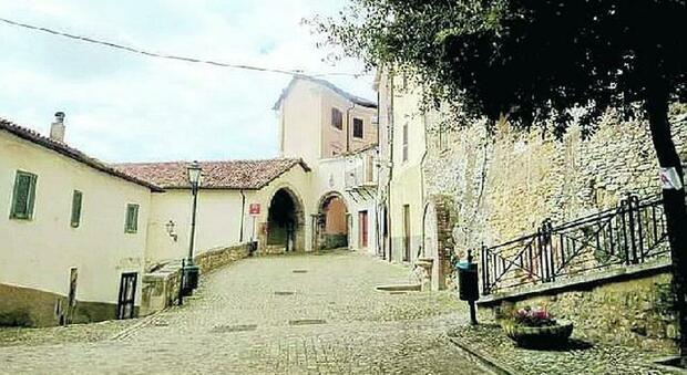 Case in vendita a un euro a Maenza per valorizzare il centro storico: è il primo progetto in provincia