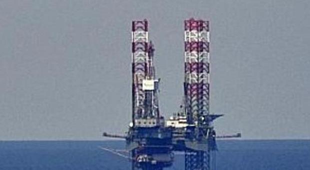 Trivellazioni in Adriatico, in arrivo due piattaforme petrolifere a largo di Ancona