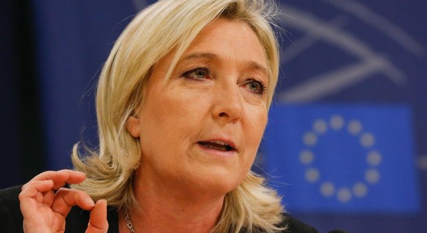 Europarlamento revoca l’immunità a Marine Le Pen