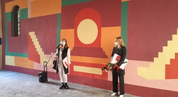 Inaugurazione di uno dei due murales della street artist Caroline Derveaux a Terni