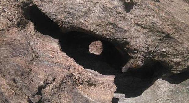 Scoperto ad Aosta l'antenato del calendario: il sole attraverso la roccia segna le stagioni