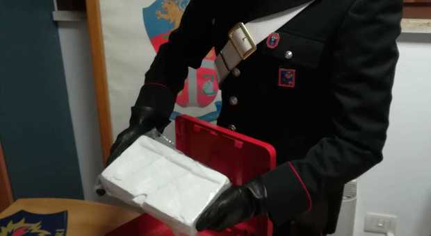 Guidonia, arrestate tre persone in blitz antidroga: avevano con sé 1kg di cocaina