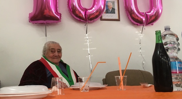 Rieti, grande festa a Pozzaglia per i 100 anni di nonna Orestina