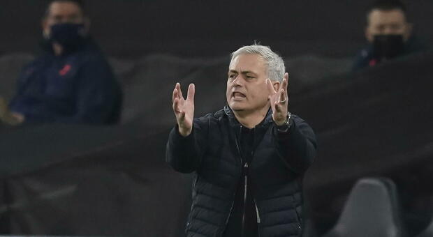 Roma, la richiesta di Mourinho: «Datemi un attaccante da 30 reti»