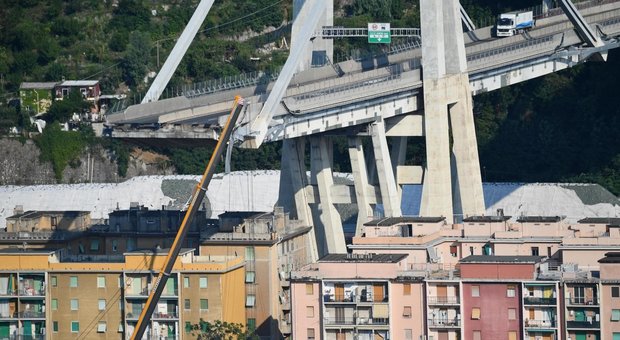 Ponte Morandi, a dicembre si demolisce. Nuovo viadotto all'inizio del 2020