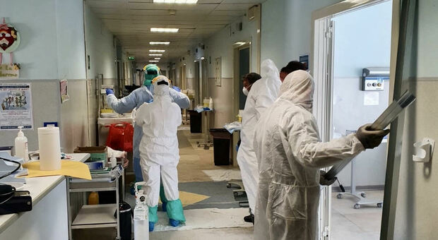 Coronavirus, al Santa Maria due decessi in città 75 nuovi abitanti positivi