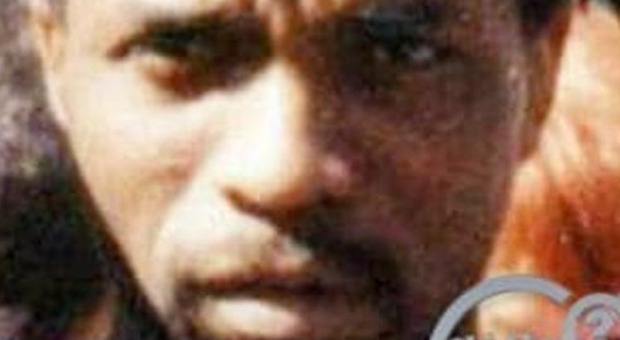 Scomparso 20 anni fa, trovati i resti di Mohamed Sow: ucciso e sepolto nel bosco