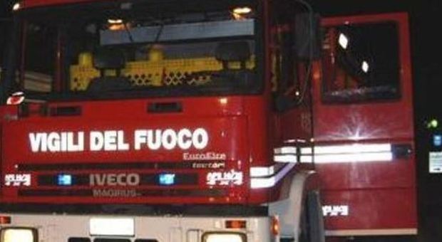 Milano choc, uccide la madre e incendia l'appartamento: 46enne arrestato