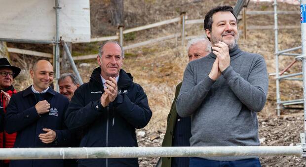 Cortina, orgoglio e rivalsa: Salvini inaugura la pista da bob contro chi gufava