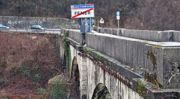 Ponte di Fener a senso unico per i lavori sulle barriere stradali: si prospetta traffico in tilt