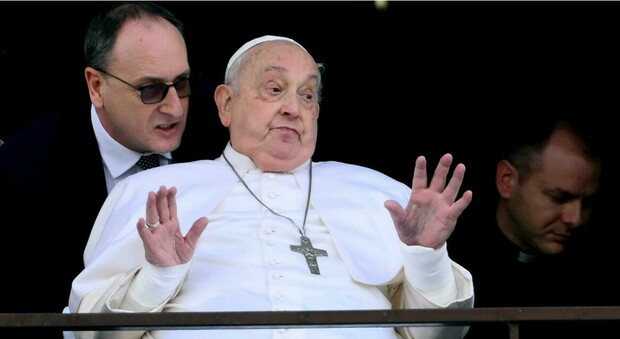 https://statics.cedscdn.it/photos/MED/2025/04/22/8792963_22113022_papa_francesco_ultime_parole.jpg