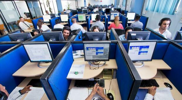 Telemarketing, veneziani nella rete dei call center: «410mila telefonate moleste al giorno»