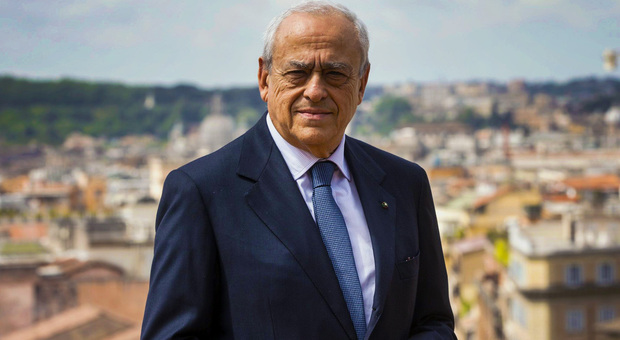 https://statics.cedscdn.it/photos/MED/2025/04/30/8807048_29213223_caltagirone.jpg