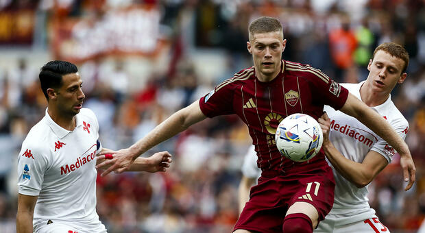 https://statics.cedscdn.it/photos/MED/2025/05/04/8815173_04201251_roma_fiorentina_pagelle.jpg