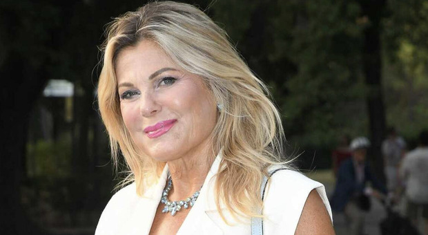 https://statics.cedscdn.it/photos/MED/2025/05/08/8823494_08154844_patrizia_pellegrino.jpg