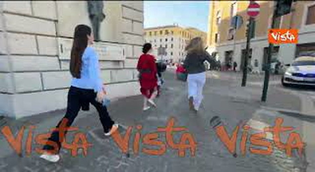 https://statics.cedscdn.it/photos/MED/2025/05/08/8823877_poster.jpg