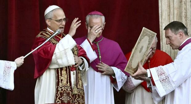 https://statics.cedscdn.it/photos/MED/2025/05/09/8825471_09105725_papa_leone_prevost_retroscena_conclave_parolin_trump_oggi_9_5_2025.jpg