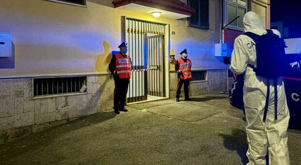 https://statics.cedscdn.it/photos/MED/2025/05/09/8825495_09111640_violenza_moglie_fugge_sequestro_casa_figli_piccoli_arresto_pompei_napoli_oggi_9_5_2025.jpg