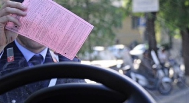 https://statics.cedscdn.it/photos/MED/2025/05/09/8825572_09122354_multe_auto_quando_possono_essere_annullate_subito_oggi_9_5_2025.jpg